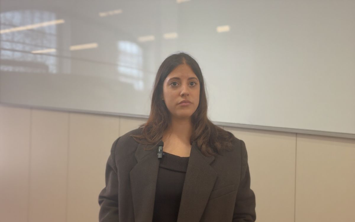 Cristina Rosillo és psicòloga general sanitària especialitzada en gestió emocional, addiccions i dol Cristina Rosillo és psicòloga general sanitària especialitzada en gestió emocional, addiccions i dol